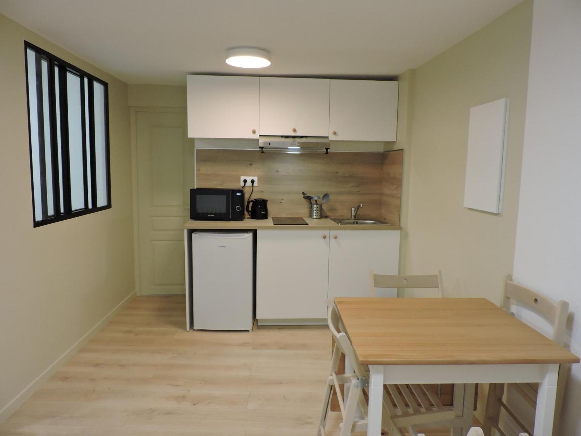 A Centre, Proche Gare, 22 Min De Paris St Lazare Apartment