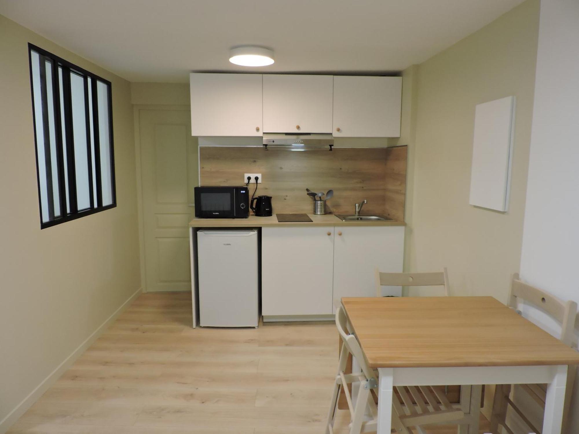 A Centre, Proche Gare, 22 Min De Paris St Lazare Appartement
